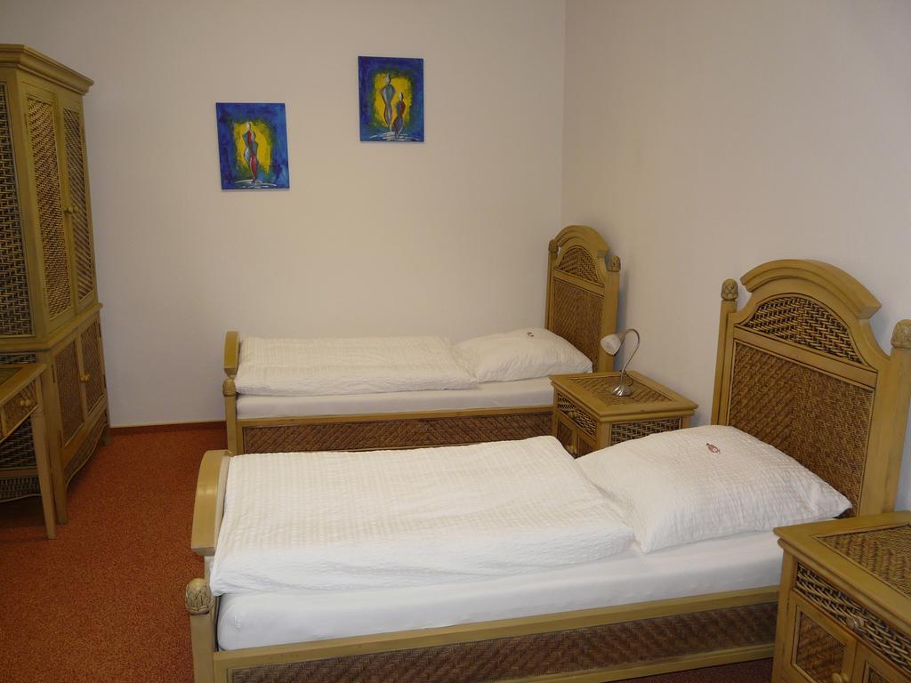 Hotel Kreuzbruchhof Burg Stargard Værelse billede